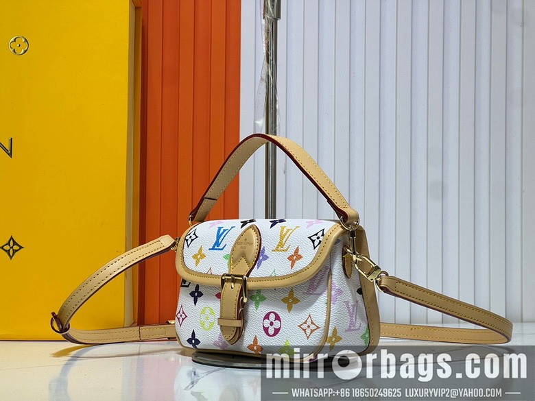 1:1 Replica Louis Vuitton Bags Diane M83566 19x10.5x6cm ss1