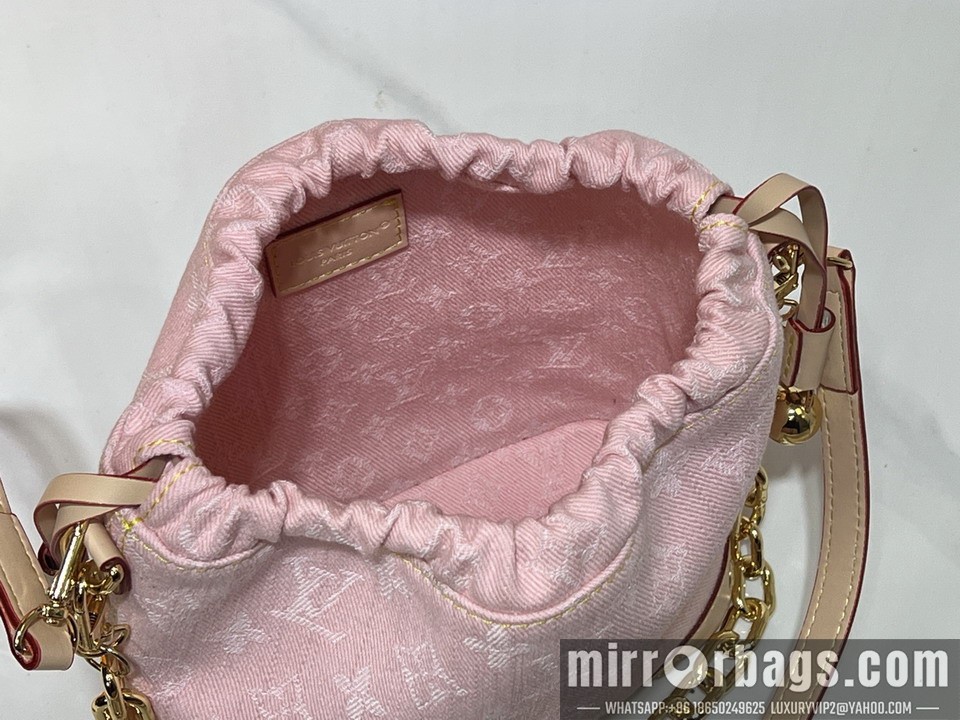 1:1 Replica Louis Vuitton Bags M83043 18x20cm ss1