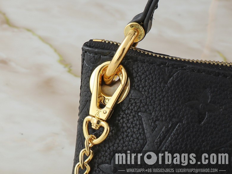 1:1 Replica Louis Vuitton Bags Sevres M12174 25x13x5cm ss2