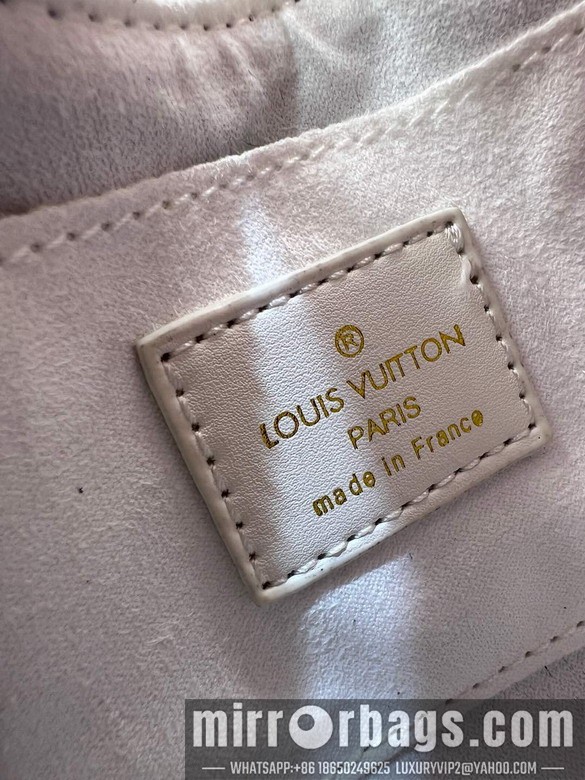 1:1 Replica Louis Vuitton Bags Marellini M13099 19x13.5x6.5cm ss1