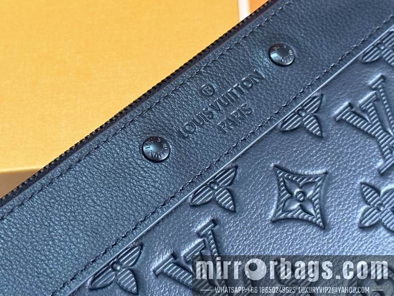1:1 Replica Louis Vuitton Bags M81570 30X21.5X1cm WP