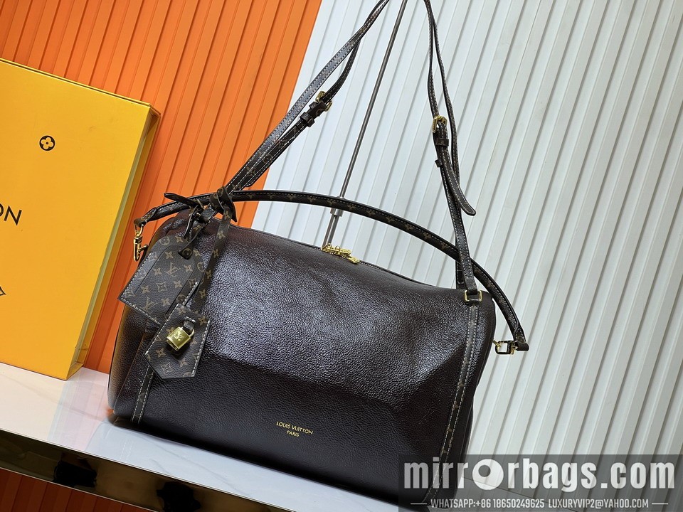 1:1 Replica Louis Vuitton Bags M13668 40x20x25cm ss1