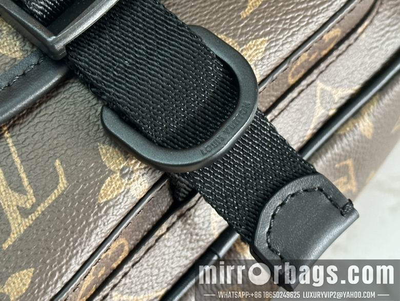 1:1 Replica Louis Vuitton Bags Quest 46973 18X18X10cm WP