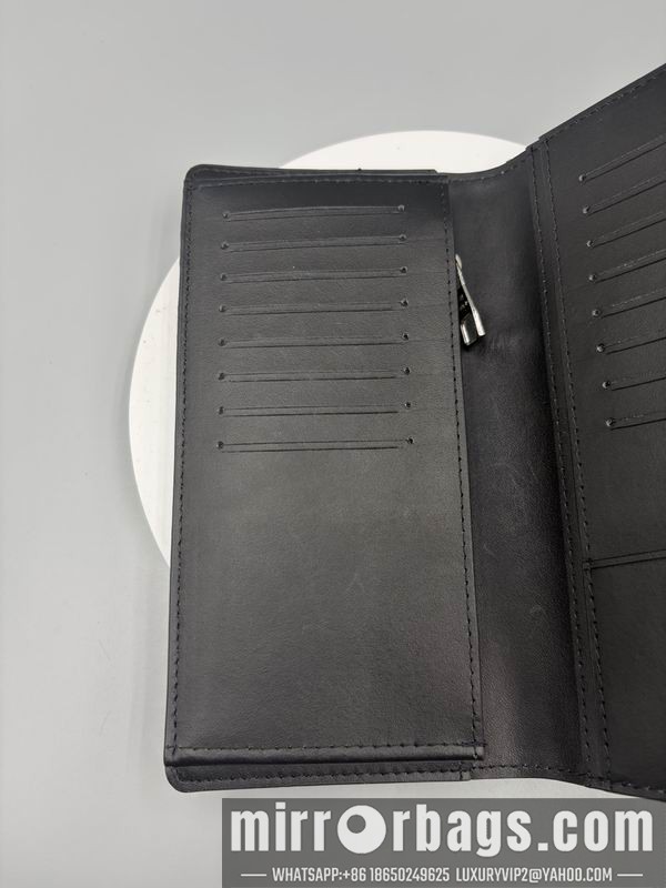 1:1 Replica Louis Vuitton Bags M62665 11x8.5x2cm ZC 2色