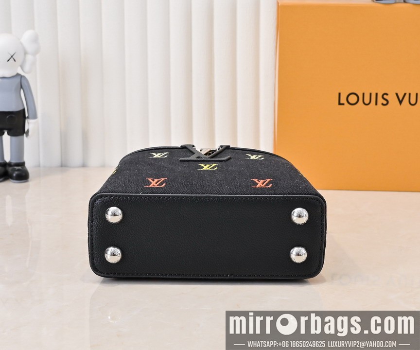 1:1 Replica Louis Vuitton Bags Cap M59939 21x14x8cm ss2