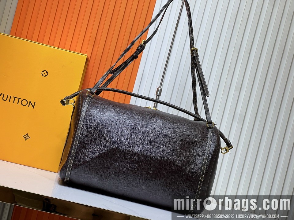 1:1 Replica Louis Vuitton Bags M13668 40x20x25cm ss1