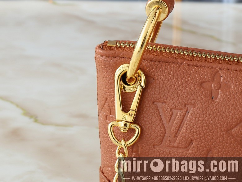 1:1 Replica Louis Vuitton Bags Sevres M12174 25x13x5cm ss1