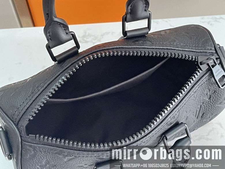 1:1 Replica Louis Vuitton Bags M20900 25X15X11cm WP