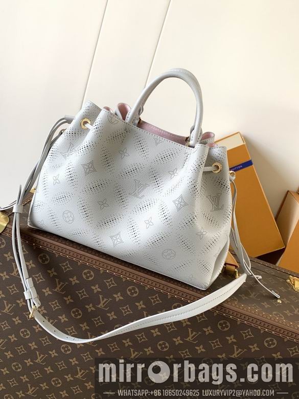 1:1 Replica Louis Vuitton Bags Bella M13838 23X13X32cm WP