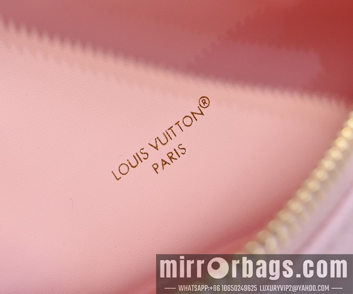 1:1 Replica Louis Vuitton Bags Side trunk M46358 21x14x6cm ss6