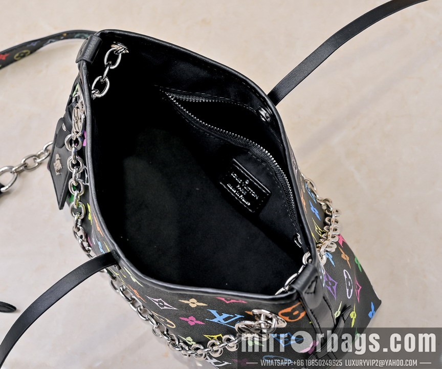 1:1 Replica Louis Vuitton Bags M13014 26x17x10cm ss1