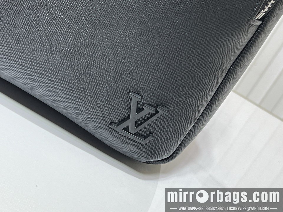 1:1 Replica Louis Vuitton Bags M46344 30x17x5cm ss1