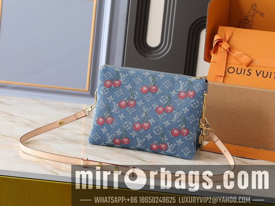 1:1 Replica Louis Vuitton Bags Coussin M14978 26x20x12cm ss