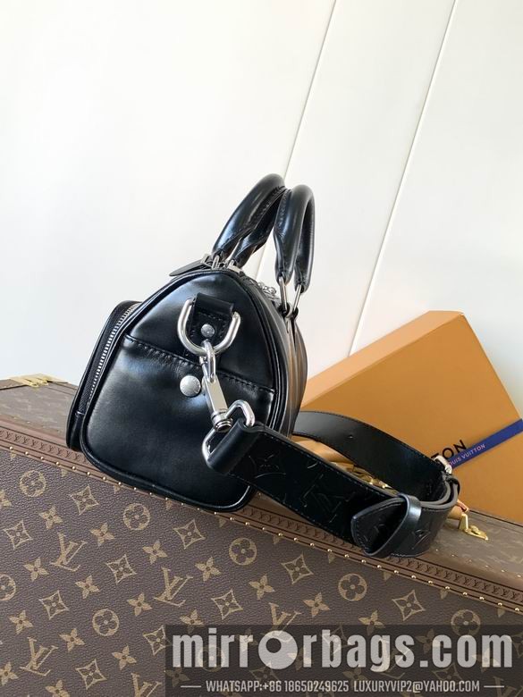 1:1 Replica Louis Vuitton Bags M13988 15X11X25cm WP