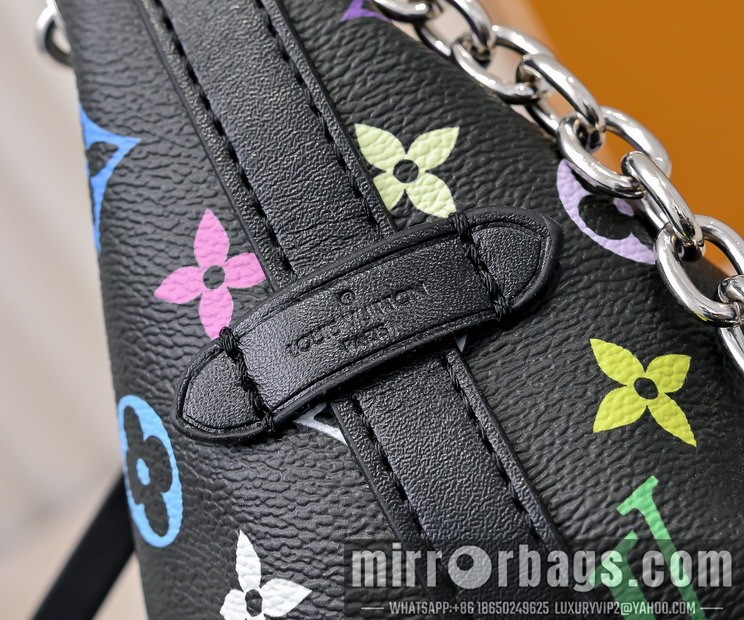 1:1 Replica Louis Vuitton Bags M13014 26x17x10cm ss1