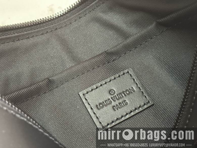 1:1 Replica Louis Vuitton Bags M81569 30X21.5X1cm WP