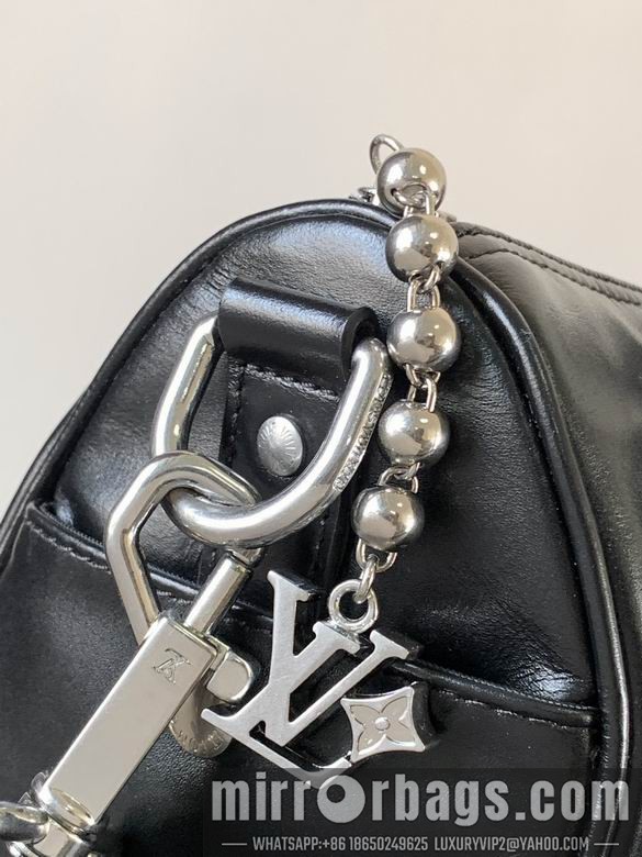 1:1 Replica Louis Vuitton Bags M13988 15X11X25cm WP