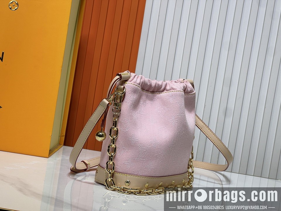 1:1 Replica Louis Vuitton Bags M83043 18x20cm ss1