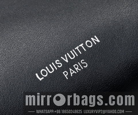 1:1 Replica Louis Vuitton Bags M13014 26x17x10cm ss