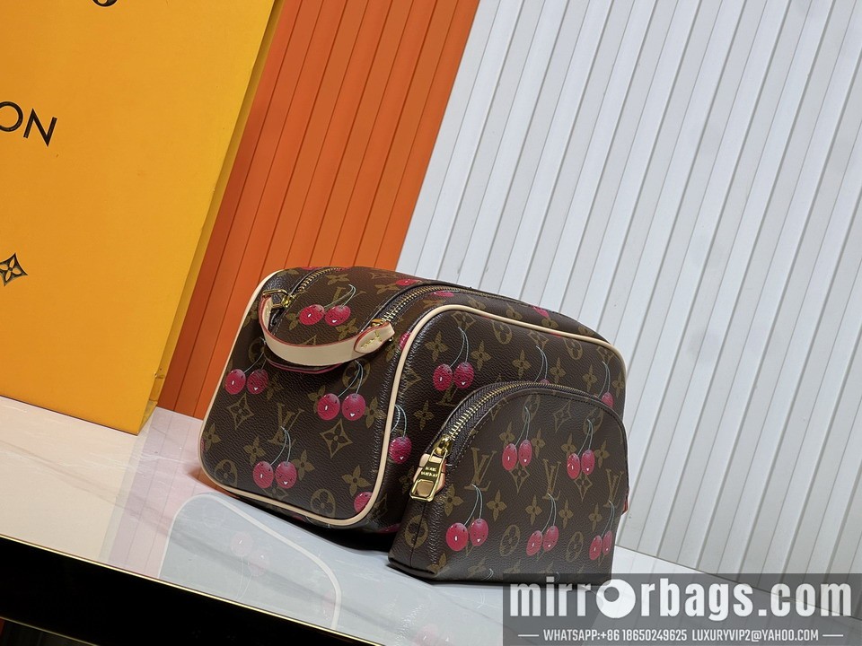 1:1 Replica Louis Vuitton Bags Dopp Kit M47528 28x15x16.5cm ss1