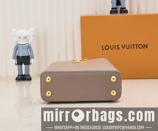 1:1 Replica Louis Vuitton Bags Cap M23082 21x14x8cm ss2