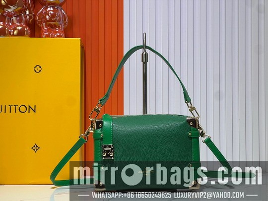 1:1 Replica Louis Vuitton Bags Side Trunk M12428 21x14x6cm ss