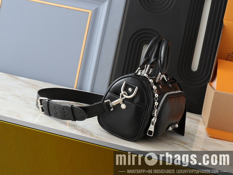 1:1 Replica Louis Vuitton Bags Keepall M13988 25x15x11cm ss