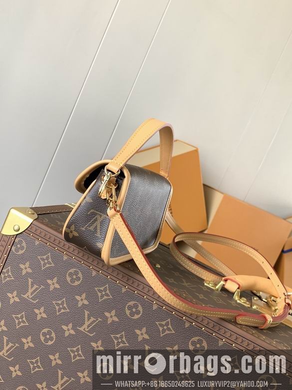 1:1 Replica Louis Vuitton Bags M83566 19X10.5X6cm WP