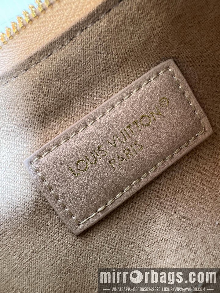 1:1 Replica Louis Vuitton Bags Liv chette 25784 23x10x4cm ss2