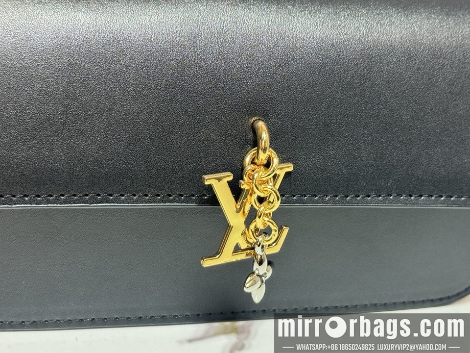 1:1 Replica Louis Vuitton Bags Chain M14564 11.5x4x20cm ss