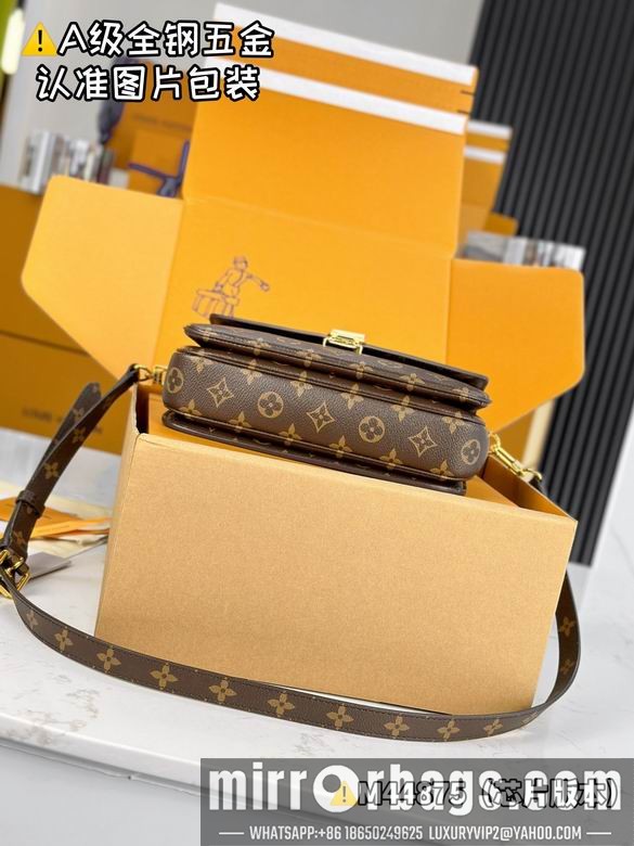 1:1 Replica Louis Vuitton Bags M44875 25X19X7cm WP