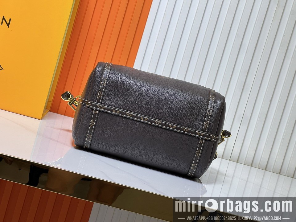 1:1 Replica Louis Vuitton Bags M13667 25x15x18cm ss2