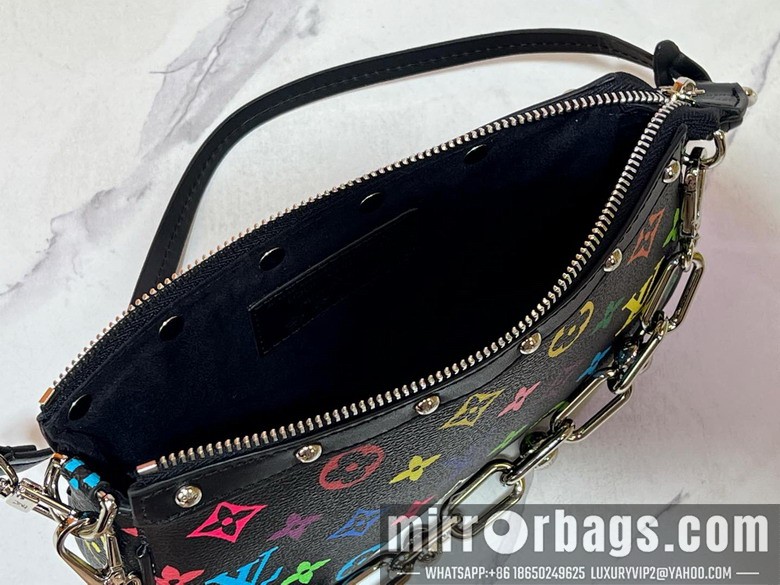 1:1 Replica Louis Vuitton Bags Pochette Acc M13404 22x13x4cm ss1