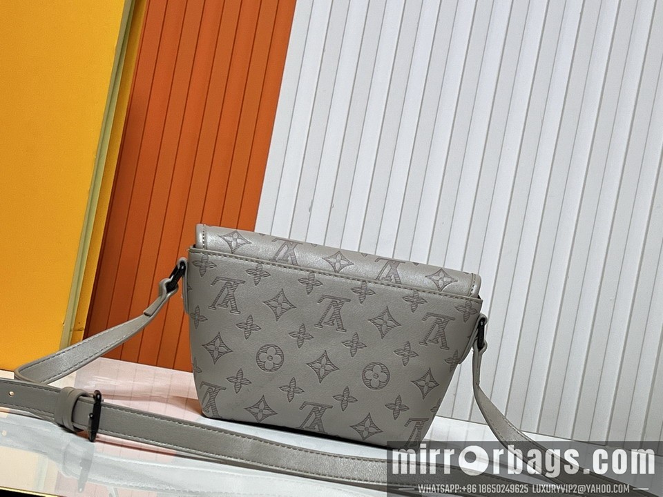 1:1 Replica Louis Vuitton Bags Pulse M14116 16x5x22.5cm ss