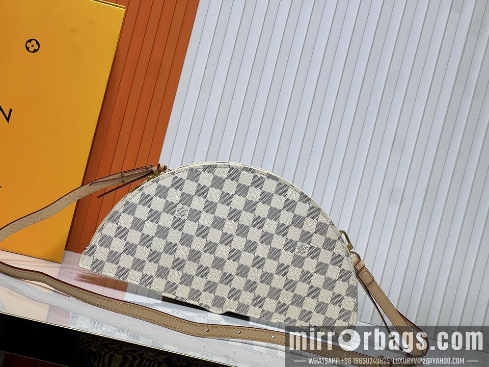 1:1 Replica Louis Vuitton Bags Fan M14804 37x19x6cm ss