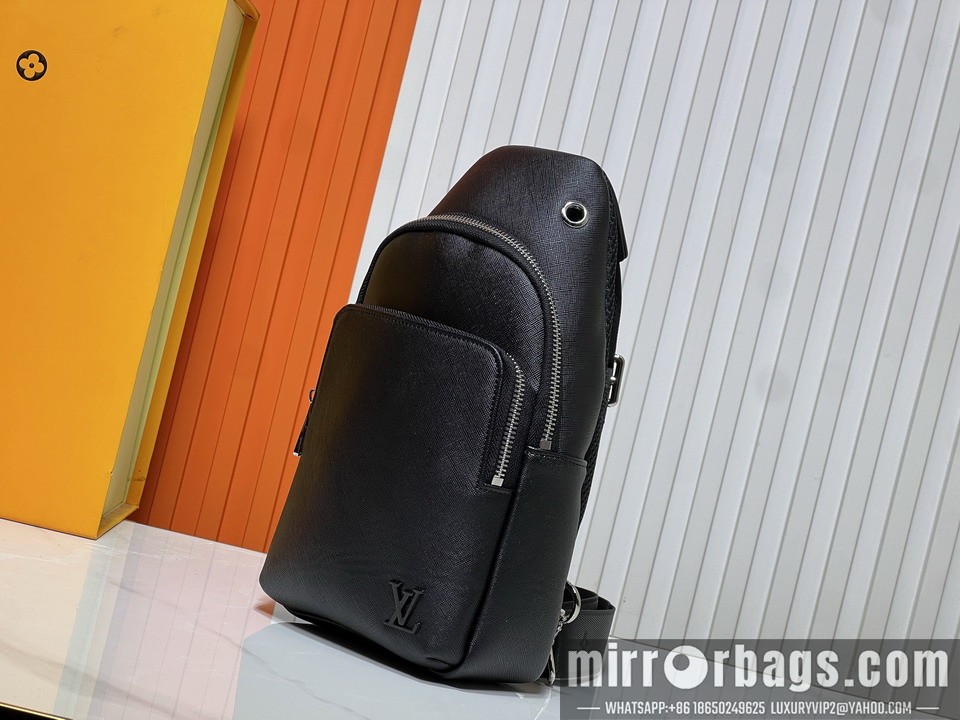 1:1 Replica Louis Vuitton Bags M46344 30x17x5cm ss1