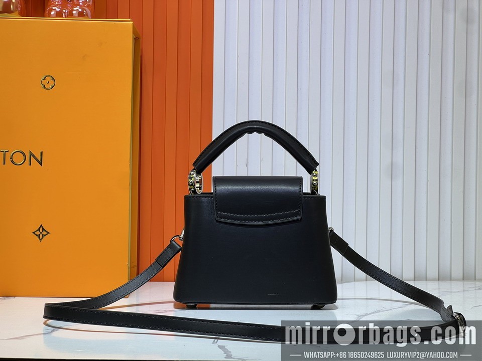 1:1 Replica Louis Vuitton Bags Cap M59939 21x14x8cm ss1