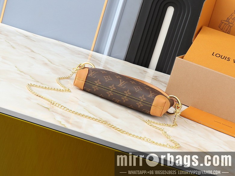 1:1 Replica Louis Vuitton Bags Sevres M12174 25x13x5cm ss6
