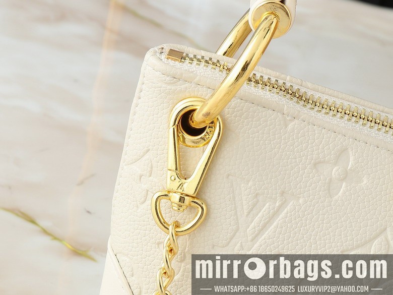 1:1 Replica Louis Vuitton Bags Sevres M12174 25x13x5cm ss4
