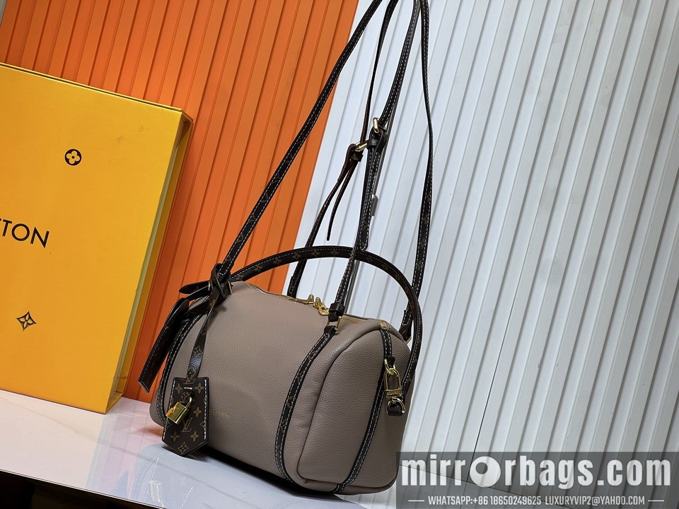 1:1 Replica Louis Vuitton Bags M13667 25x15x18cm ss