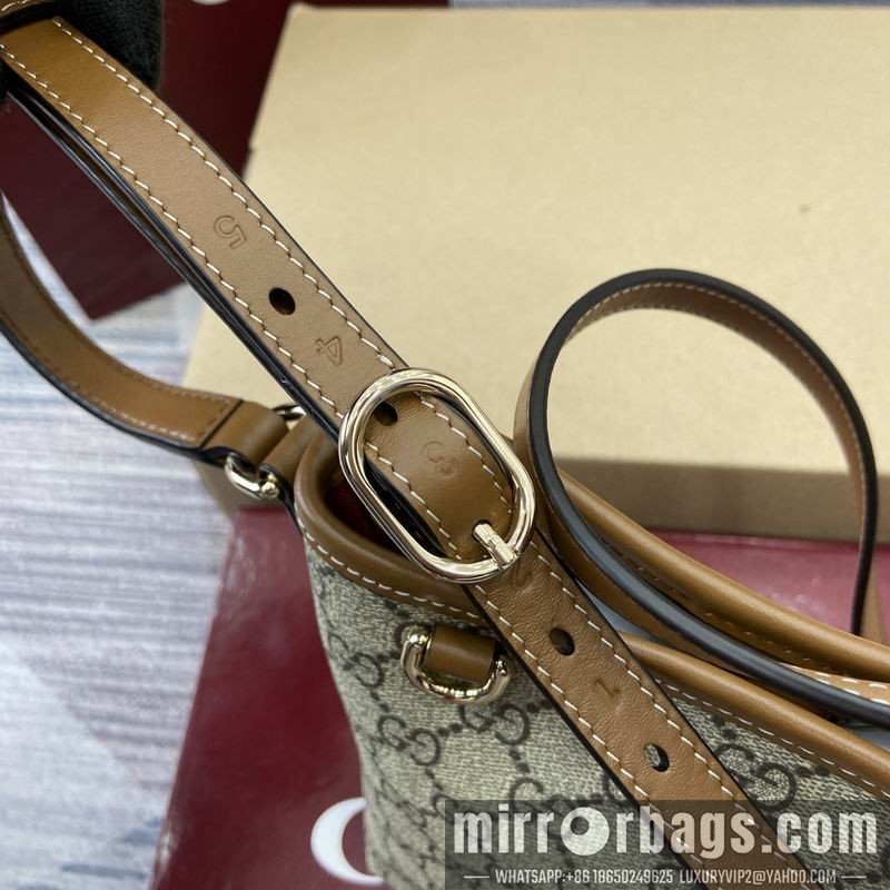 Replica Gucci Bags 847090 15x18x8cm MP 2色