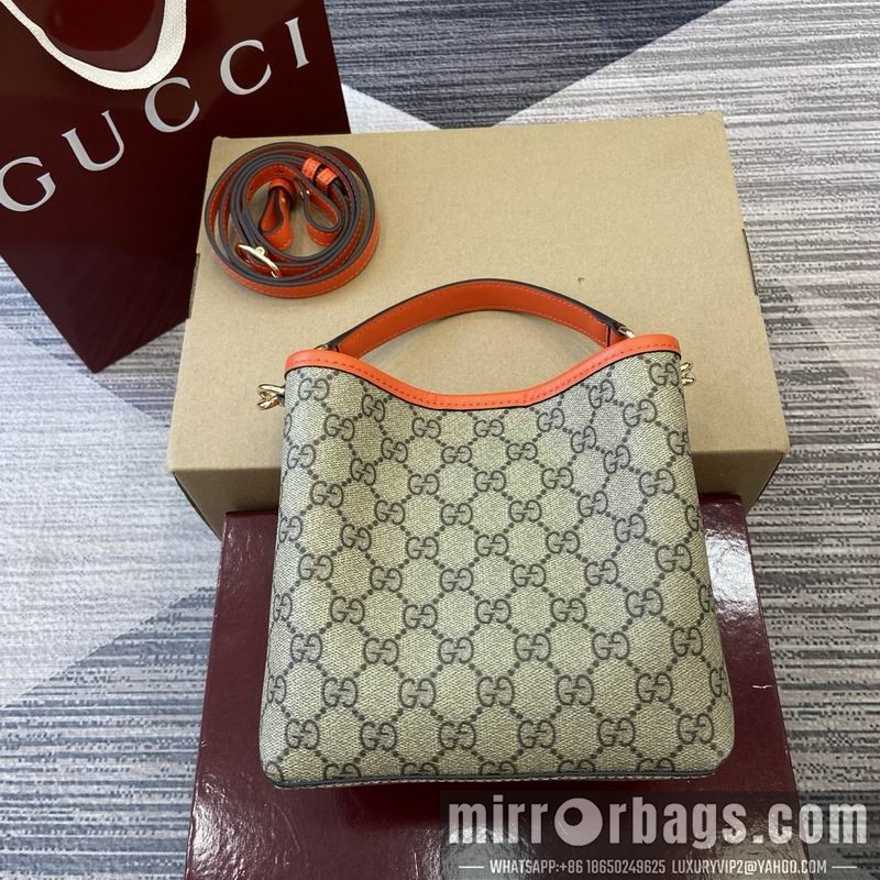 Replica Gucci Bags 815118 19x18x11cm MP 2色
