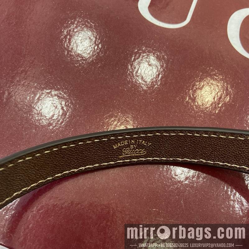 Replica Gucci Bags 863136 28x19x4.5cm MP