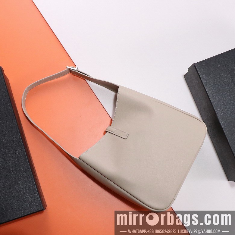 Replica YSL Bags YSL Le 657230 24x24x10cm 8D6