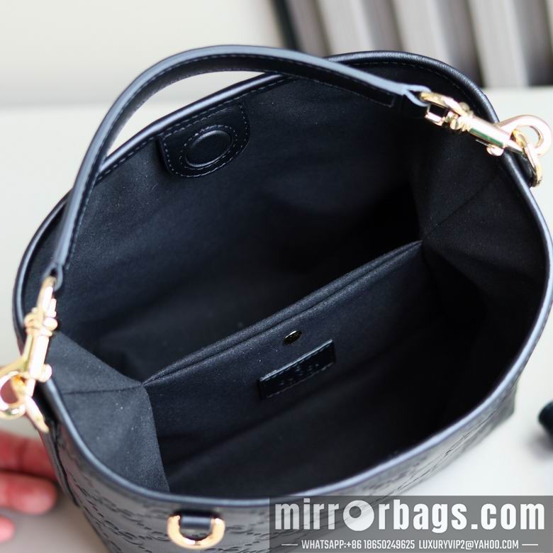 Replica Gucci Bags 815118 19X18X11 DF