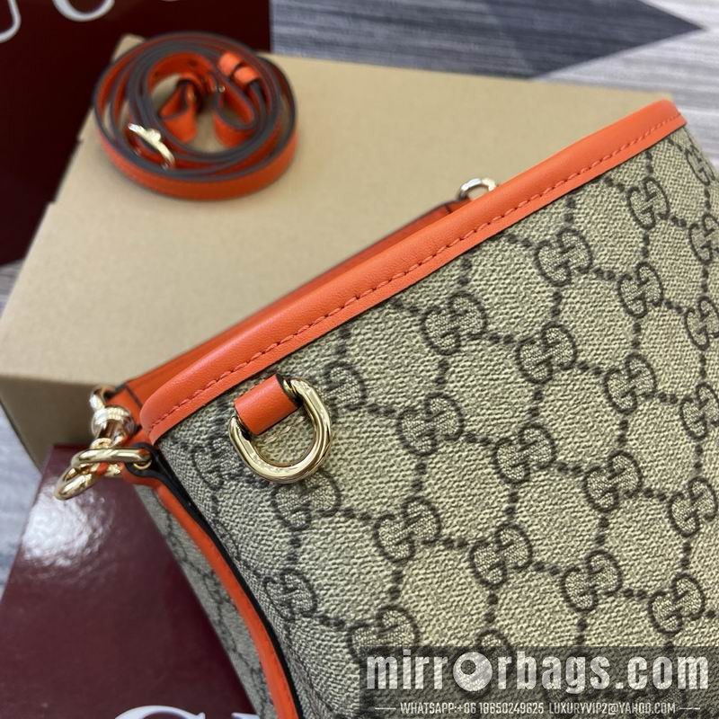 Replica Gucci Bags 815118 19x18x11cm MP 2色