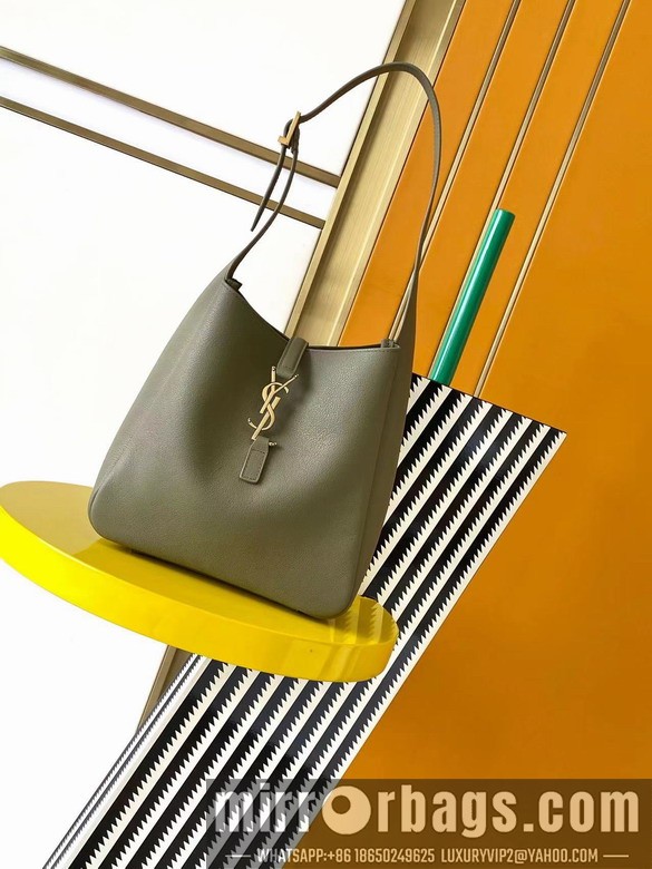 Replica YSL Bags YSL 713938 22x22x10cm 8D1