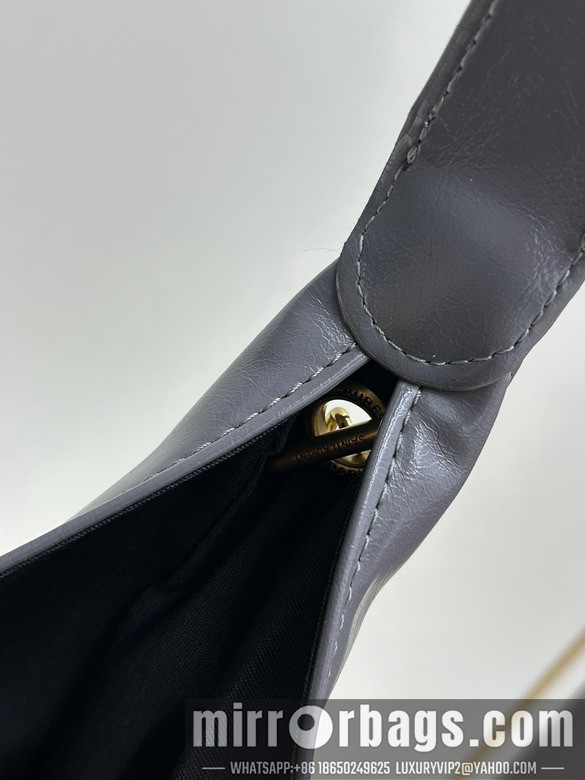 Replica YSL Bags YSL saint 6102 37x35x8cm ss2