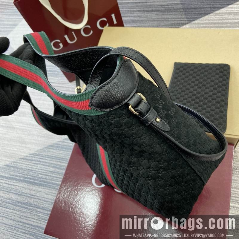 Replica Gucci Bags 860845 25x20x15cm MP