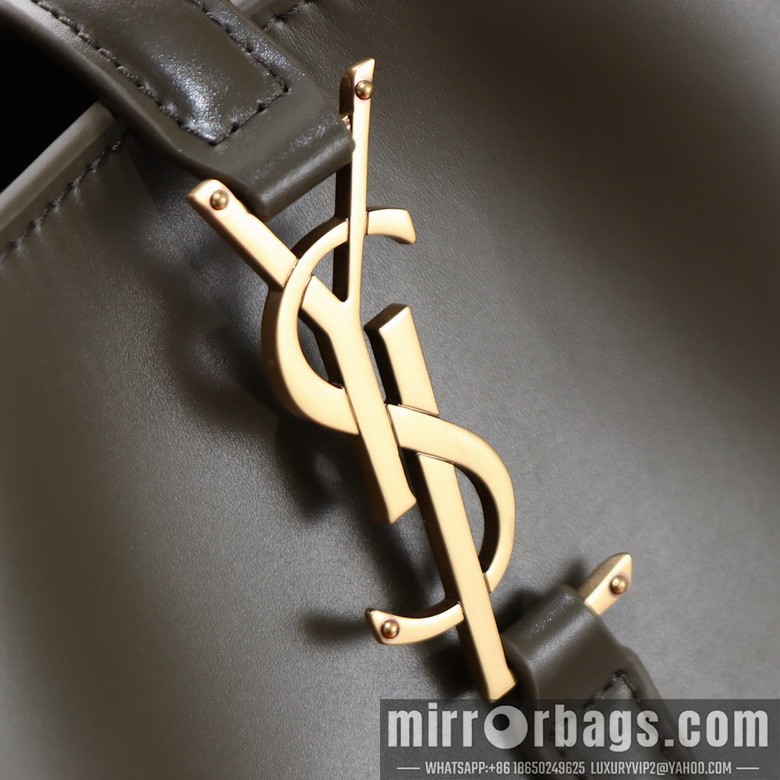 Replica YSL Bags YSL 749036 17x20x13cm 8D4